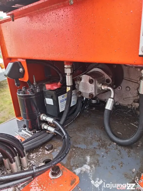 Miniexcavatoare NOI 1000 kg - 1200 kg