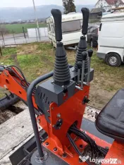 Miniexcavatoare NOI 1000 kg - 1200 kg 