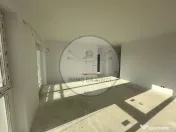 Apartament cu 3 camere, elegant și luminos – 62 mp + 1... 