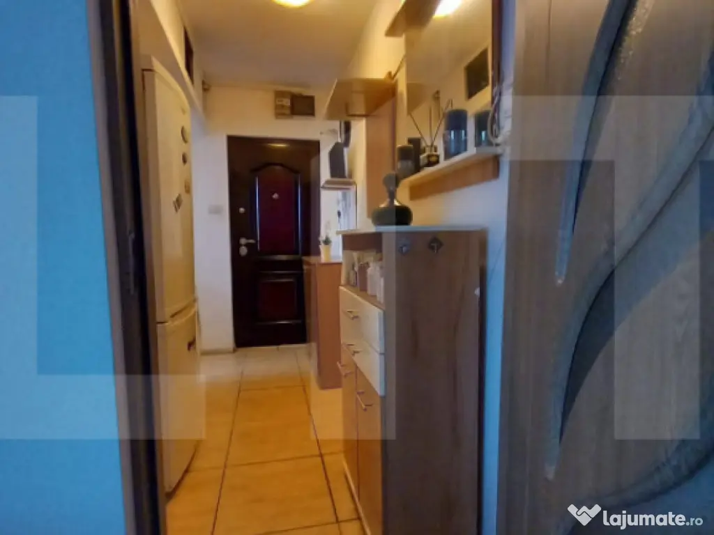 Apartament 3 camere, 53 mp, zona Spitalul Judetean