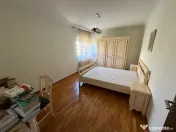 CANTACUZINO - etaj casa din 1980, curte proprie 330mp 