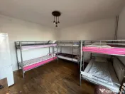 Cazare pentru muncitori în Dumbrăvița – 30 lei/persoan? 