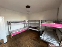 Cazare pentru muncitori în Dumbrăvița – 30 lei/persoan?