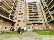 Apartament cu 3 camere de închiriat în zona Nufarul 