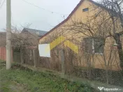 Casa cu teren 1757 mp in Sambateni de 