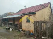 Casa cu teren 1757 mp in Sambateni de 