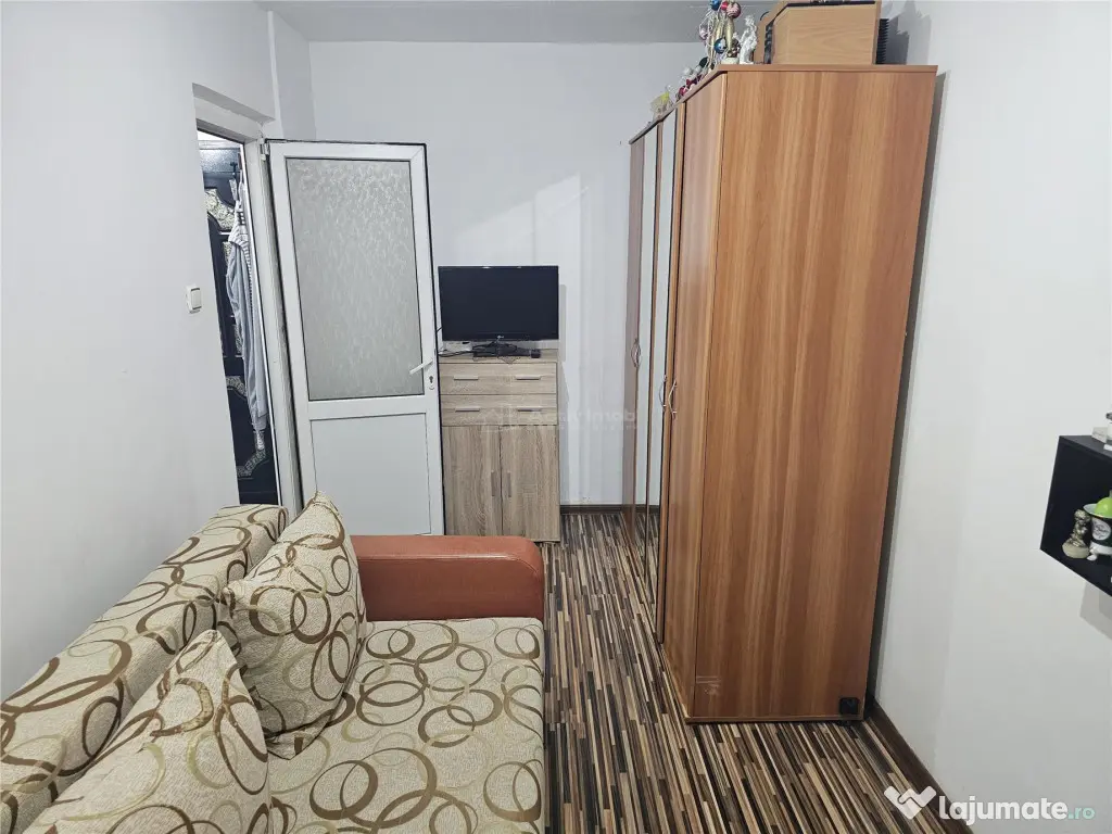 Resita, Garsoniera Mobilata Utilata, Parter, Calea Caransebe