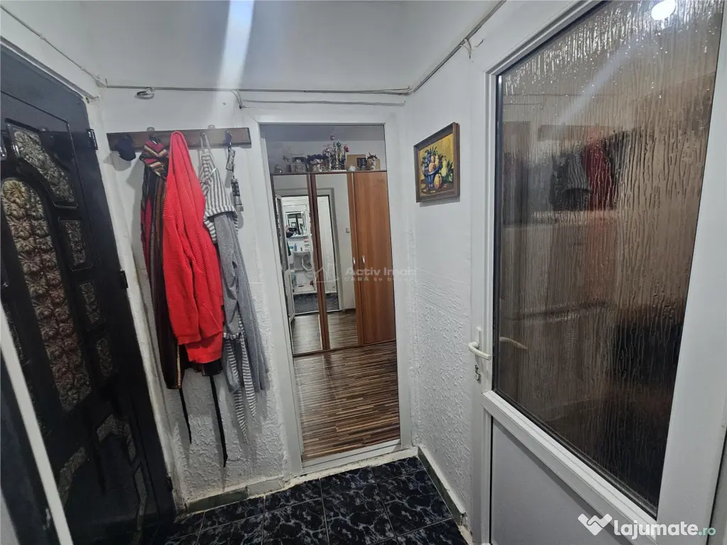 Resita, Garsoniera Mobilata Utilata, Parter, Calea Caransebe