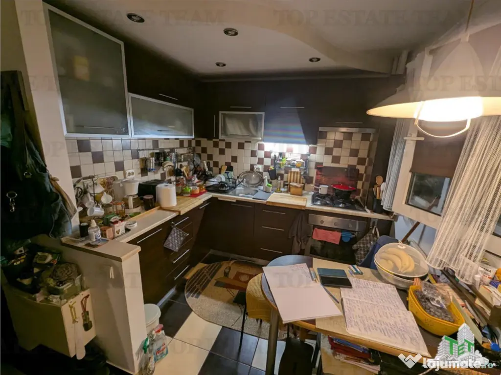 Apartament 2 camere semi-decomandat langa Universitatea de S