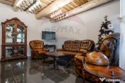 Vanzare 2 Cabane Lux Muntele Baisorii, Afacere la cheie, ... 