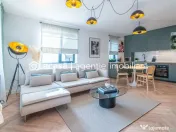 Apartament amenajat complet, ideal pentru familie sau inv... 