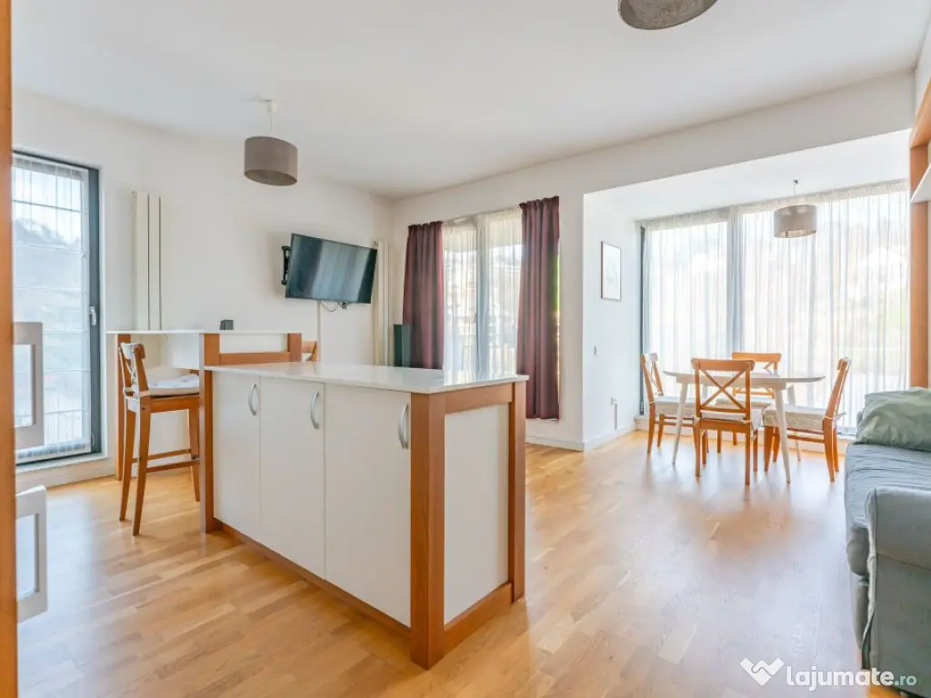 Apartament 2 Camere de Închiriat – Zona Șchei, Parcar...
