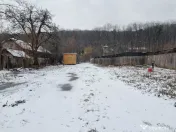 Hemeius/Teren cu deschidere la pădure și pârâu/certifica 