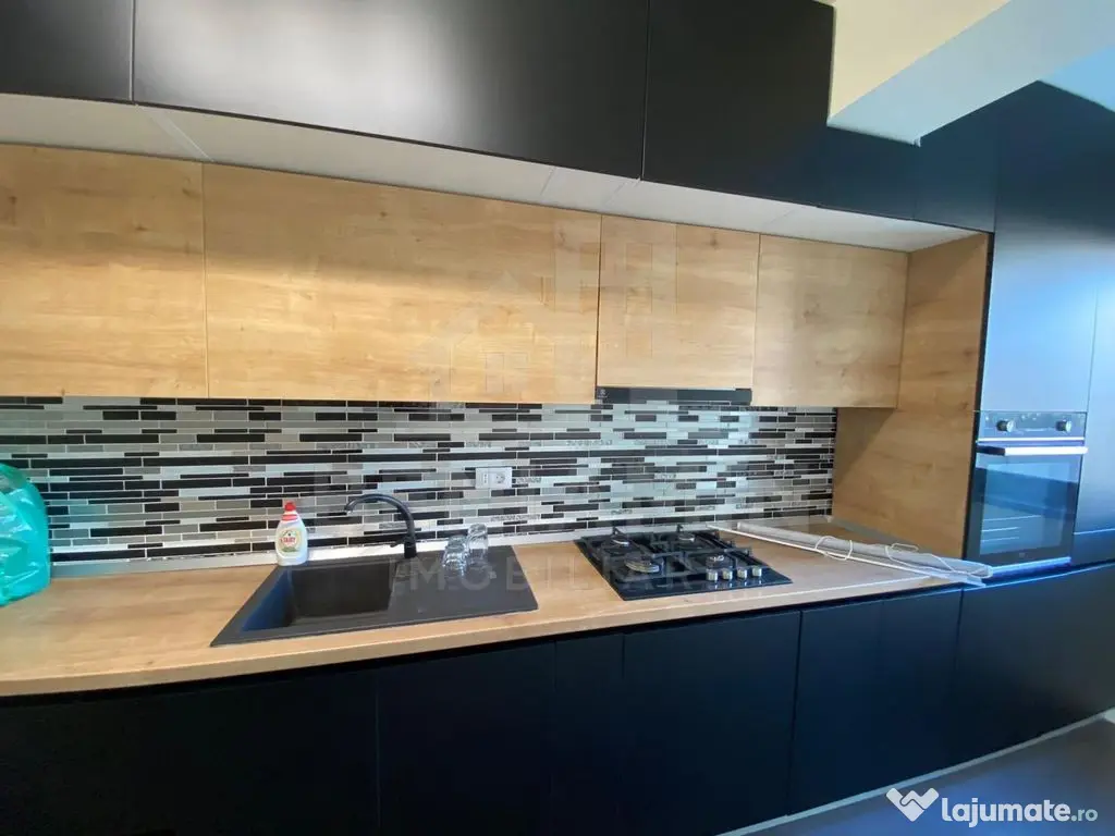 Apartament modern 3 camere-Zona Ciuperca-Loc de parcare-D...
