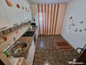 Apartament decomandat 3 camere ,zona CET 