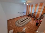 Apartament decomandat 3 camere ,zona CET 