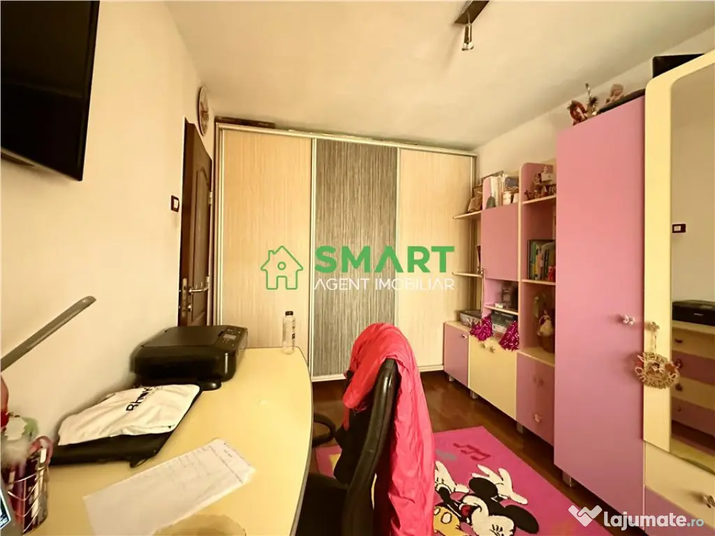 Apartament 2 camere.Zona Confectii,Arad