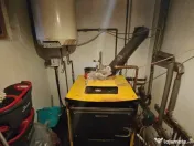 Casa/Pensiune,doua imobile „intr-unul singur” de vanzare, Valea Bratcu 