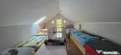 Casa/Pensiune,doua imobile „intr-unul singur” de vanzare, Valea Bratcu 