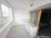 Apartament cu 2 camere de vânzare în zona 1 Mai 