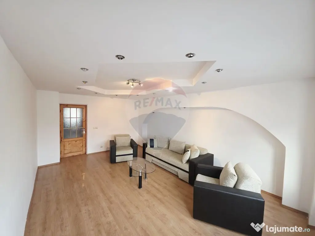 Apartament cu 2 camere de vânzare în zona 1 Mai