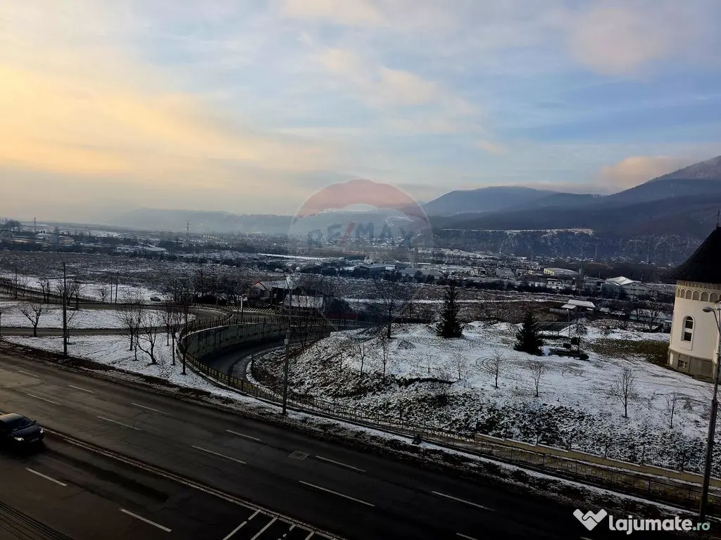 Apartament cu 2 camere de vânzare în zona 1 Mai