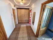Apartament cu 2 camere de vânzare în zona 1 Mai 