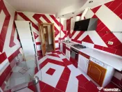 Apartament cu 2 camere de vânzare în zona 1 Mai 