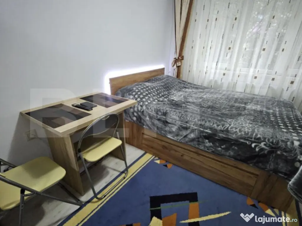 Apartament cu 2 camere + loc de parcare