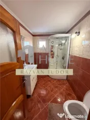 Casa 5 camere , renovata 2020 cu garaj , Ploiesti , central 
