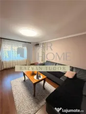 Casa 5 camere , renovata 2020 cu garaj , Ploiesti , central 