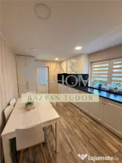 Casa 5 camere , renovata 2020 cu garaj , Ploiesti , central 
