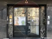 Apartament cu 4 camere nemobilat in P-ta Victoriei langa ... 