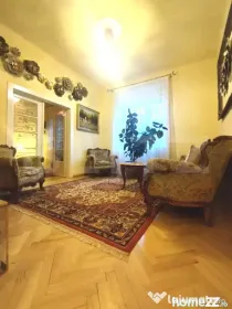 Casă individuală, 83 mp utili, acces auto , 2 fronturi ,zo