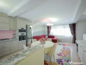 Casă de vânzare cu 4 camere în cartierul Beverly Hills... 