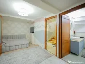 Casă de vânzare cu 4 camere în cartierul Beverly Hills... 