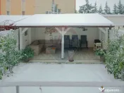 Casă de vânzare cu 4 camere în cartierul Beverly Hills... 