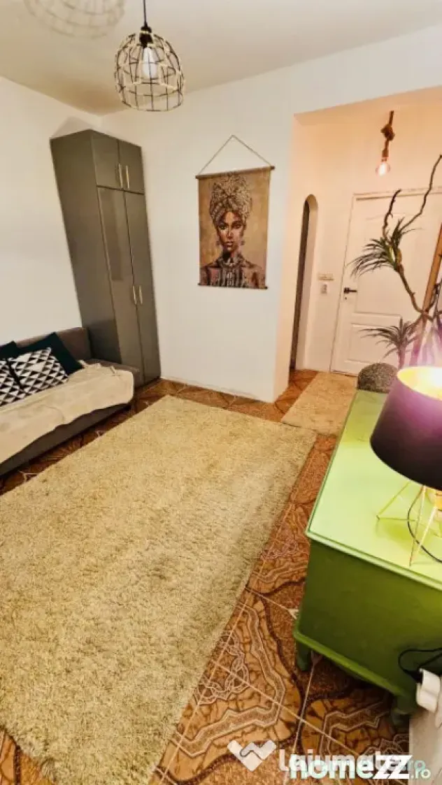 Apartament 3 camere in vila Giulesti zona linistita și curt