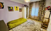 Apartament 3 camere in vila Giulesti zona linistita și curt 