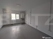 Proprietate cu teren intravilan, 450 mp, zona Micro 6