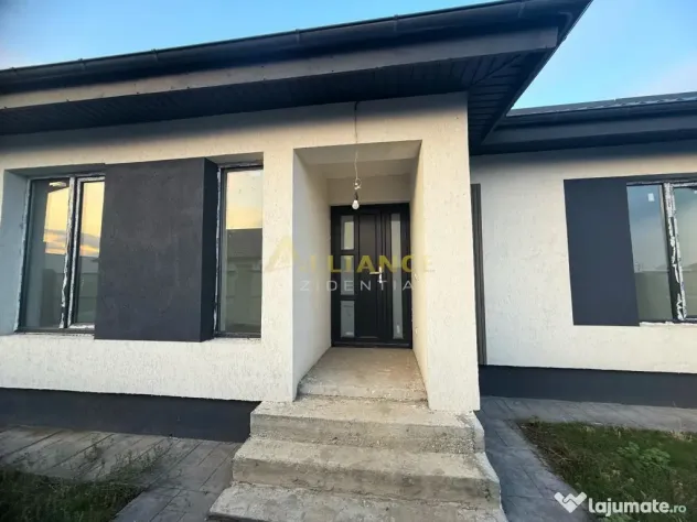 Casa Individuala / 3 Camere / 1 Baie / Teren 270 mp
