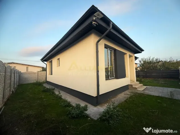 Casa Individuala / 3 Camere / 1 Baie / Teren 270 mp