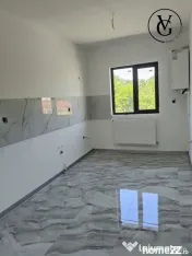 Casa la sol, 4 camere - 253 mp - Navodari
