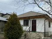 Casa constructie 2008 si teren 725mp ~ comuna Pietroasele/BZ 