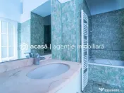 Apartament central la casă, spațios, ideal pentru famil... 