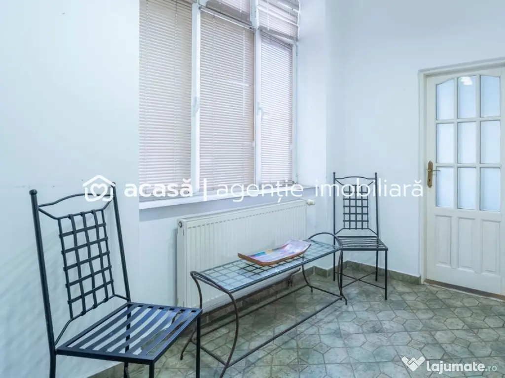 Apartament central la casă, spațios, ideal pentru famil...
