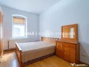 Apartament central la casă, spațios, ideal pentru famil... 