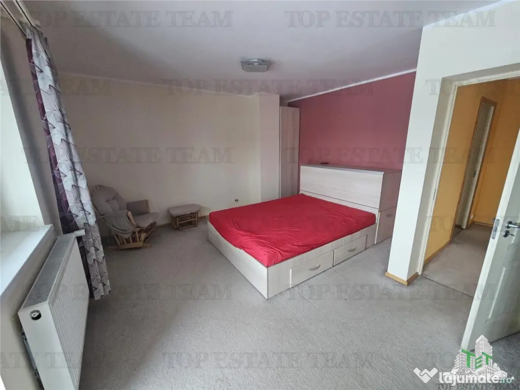 Casa 274mp cu panouri solare/garaj in Ciorogarla (se accepta