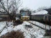 Casa batraneasca cu teren de vanzare in Lilieci Bacau 