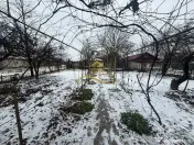 Casa batraneasca cu teren de vanzare in Lilieci Bacau 